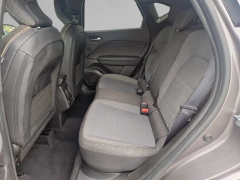 Renault Captur techno Eco-G 100cv (74 kW)