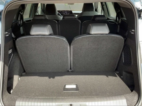 Peugeot 5008 Hybrid 1.2 107KW Allure eDCS6