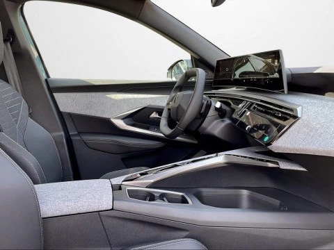 Peugeot 5008 Hybrid 1.2 107KW Allure eDCS6