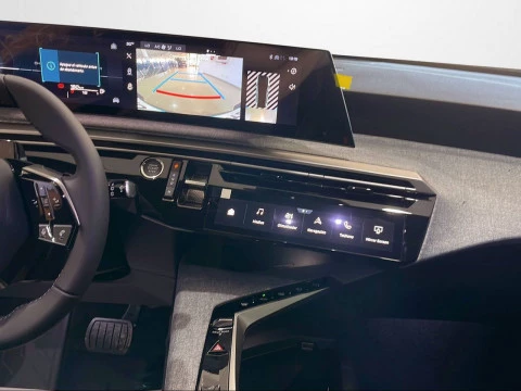 Peugeot 5008 Hybrid 1.2 107KW Allure eDCS6