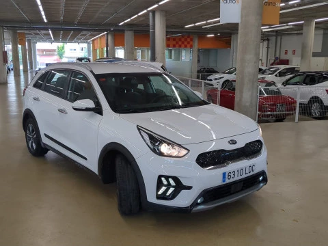 Kia Niro 1.6 GDi HEV 104kW (141CV) Drive