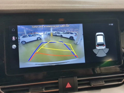 Kia Niro 1.6 GDi HEV 104kW (141CV) Drive