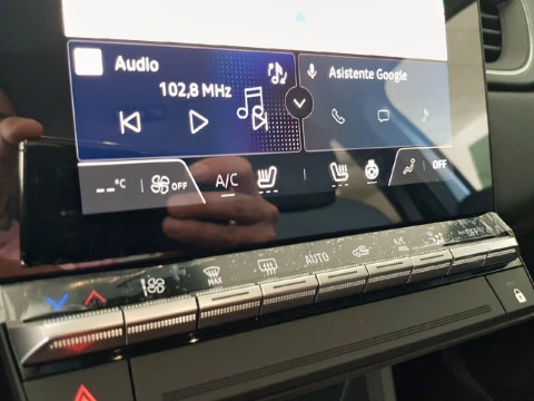 Renault Captur   TCe Techno 67kW