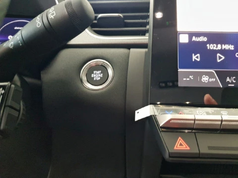 Renault Captur   TCe Techno 67kW