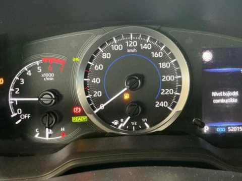 Toyota Corolla 1.8 125H BUSINESS P E-CVT SEDAN Rueda Re