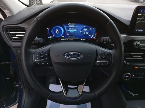 Ford Kuga Titanium 2.5 Duratec FHEV 140kW Auto