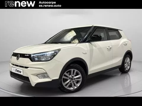 Ssangyong Tivoli D16T Premium 4x2 Ssangyong Tivoli D16T Premium 4x2