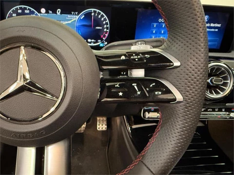 Mercedes-Benz Clase A 250 e con tecnología híbrida EQ Sedán