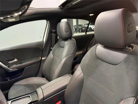 Mercedes-Benz Clase A 250 e con tecnología híbrida EQ Sedán