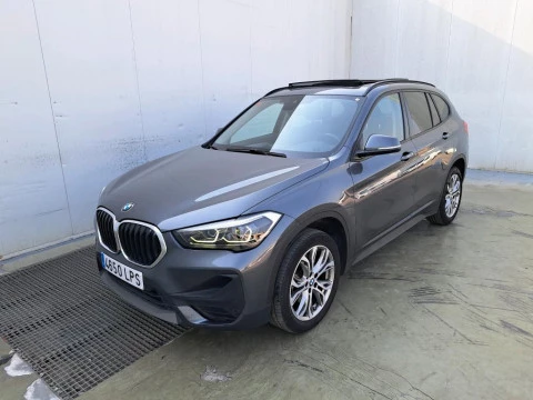 BMW X1 sDrive18i BMW X1 sDrive18i
