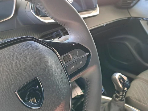 Peugeot 2008 ALLURE GASOLINA 100 S&S 6 VEL. MAN