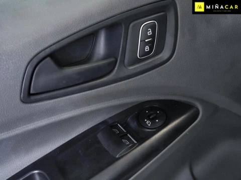 Ford Transit Connect Furgon 1.5 TDCi Trend 240 L2 74 kW (100 CV)