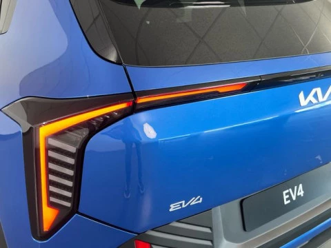 Kia EV4 Earth Launch Edition 81,4kWh 150kW (LR)