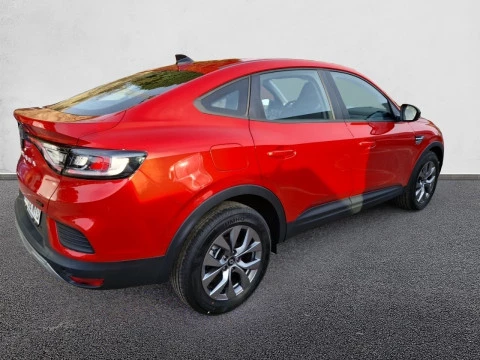 Renault Arkana Evolution E-TECH full hybrid 105kW(145CV