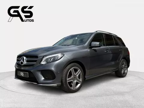 Mercedes-Benz Clase GLE 250 d 4Matic 150 kW (204 CV) Mercedes-Benz Clase GLE 250 d 4Matic 150 kW (204 CV)