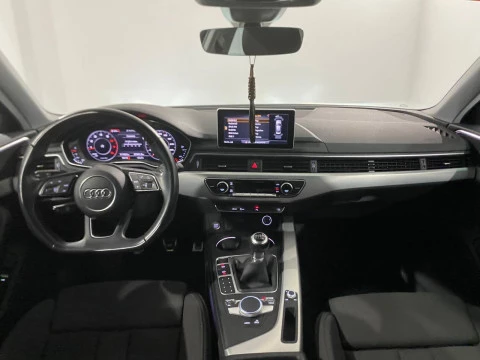 Audi A4 2.0  LIMUSIN S-LINE