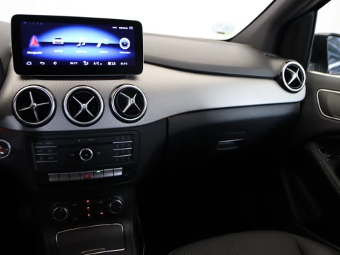 Mercedes-Benz B-CLASS CLASE B 200 CDI SPORT AMG 5P