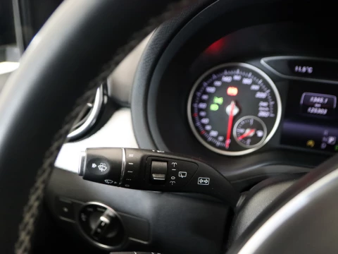 Mercedes-Benz B-CLASS CLASE B 200 CDI SPORT AMG 5P