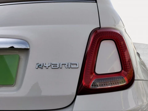 Fiat 500 1.0 Hybrid Dolcevita 51 kW (70 CV)
