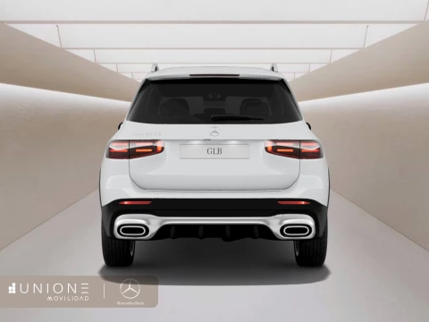 Mercedes-Benz GLB  200 d