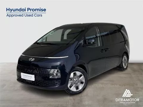 Hyundai Staria 2.2 CRDI Tecno 9S Hyundai Staria 2.2 CRDI Tecno 9S