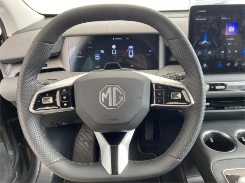 MG5 64kWh Luxury
