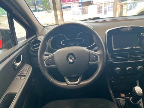 Renault Clio Limited TCe 66kW (90CV) -18