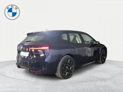 BMW iX xDrive45