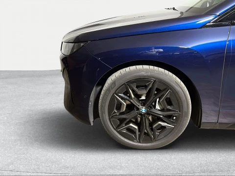 BMW iX xDrive45