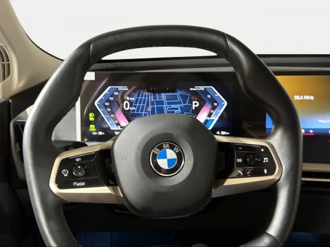 BMW iX xDrive45