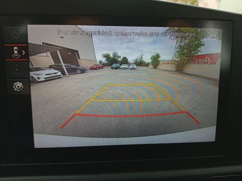 Kia Niro 1.6 GDi HEV 104kW (141CV) Concept