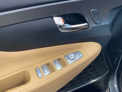 Hyundai Santa Fe 2.2 CRDi Style DCT 4x4