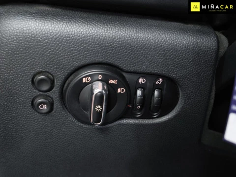 MINI Cabrio Cooper 100 kW (136 CV)