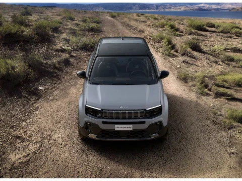 Jeep Avenger 1.2 eHybrid 81kW (110CV) Summit