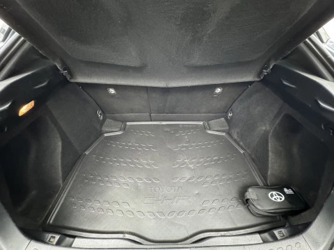 Toyota C-HR 1.8 125H Advance