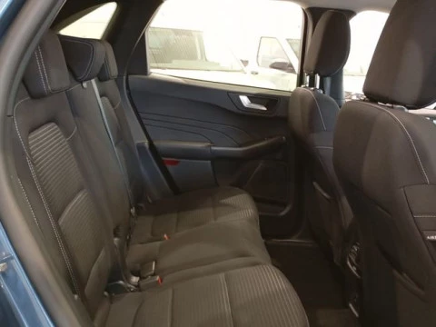 Ford Kuga Titanium 2.5 Duratec FHEV 140kW Auto