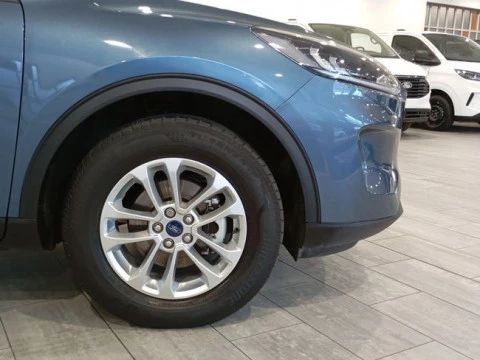 Ford Kuga Titanium 2.5 Duratec FHEV 140kW Auto