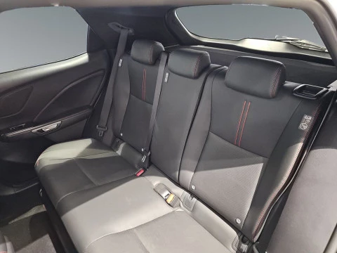 Lexus LBX 1.5 136cv HEV Emotion+