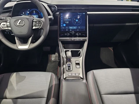 Lexus LBX 1.5 136cv HEV Emotion+