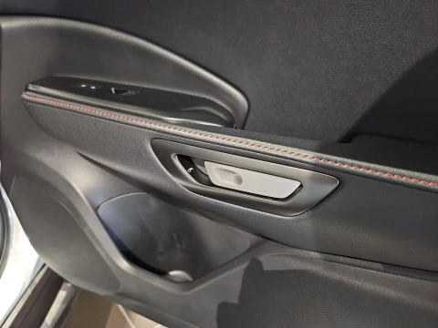 Lexus LBX 1.5 136cv HEV Emotion+