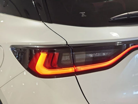 Lexus LBX 1.5 136cv HEV Emotion+