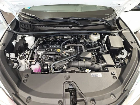 Lexus LBX 1.5 136cv HEV Emotion+