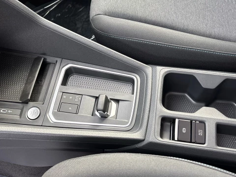 Ford Tourneo Connect 1.5 Ecoboost PHEV Active Auto