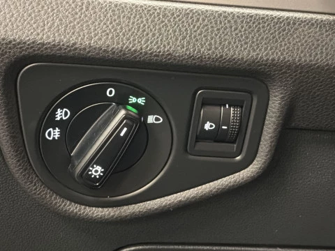 Volkswagen Touran 1.6 TDI Business AND Navi CR BMT 81 kW (110 CV)