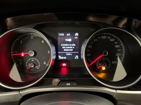 Volkswagen Touran 1.6 TDI Business AND Navi CR BMT 81 kW (110 CV)