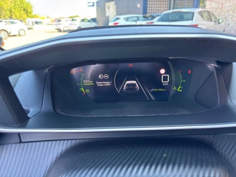 Peugeot 208 BlueHDi 73kW (100CV) GT