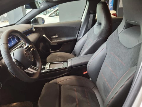 Mercedes-Benz Clase A 250 e con tecnología híbrida EQ