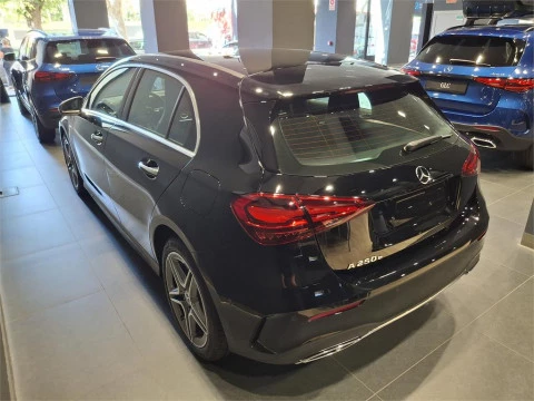 Mercedes-Benz Clase A 250 e con tecnología híbrida EQ