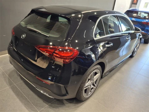 Mercedes-Benz Clase A 250 e con tecnología híbrida EQ