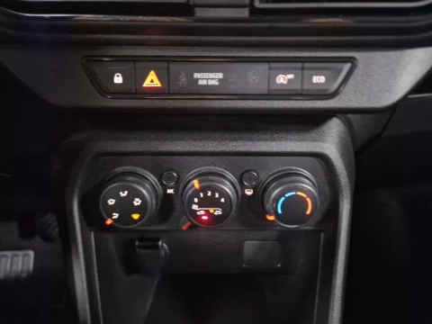 Dacia Sandero Stepway Essential TCe 67kW (90V)